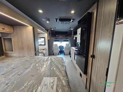 2027 Grand Design Lineage Series M - Photo 11