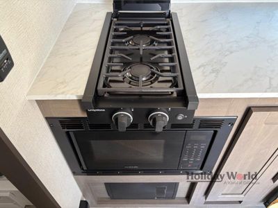 2026 Grand Design Transcend One - Photo 11