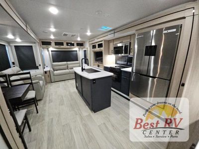 2025 Winnebago Industries Towables Voyage - Photo 10