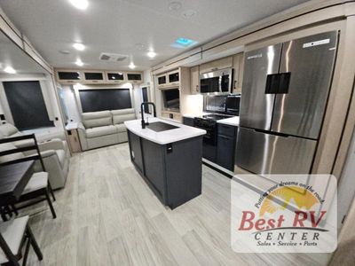 2025 Winnebago Industries Towables Voyage - Photo 12