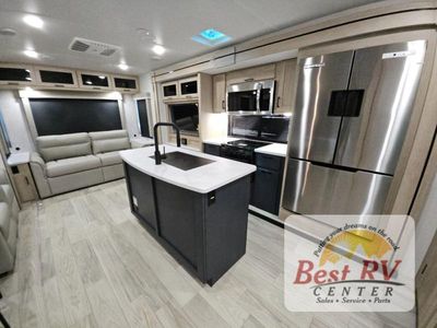 2025 Winnebago Industries Towables Voyage - Photo 14