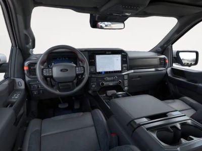 2025 Ford F-150 - Photo 17