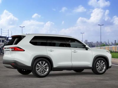 2026 Toyota Grand Highlander - Photo 13