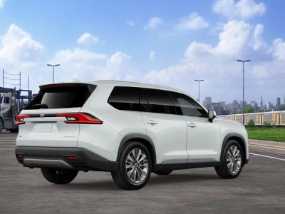 2026 Toyota Grand Highlander - Photo 12
