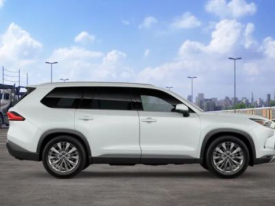 2026 Toyota Grand Highlander - Photo 14