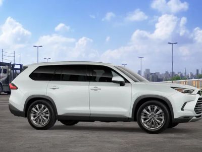 2026 Toyota Grand Highlander - Photo 15