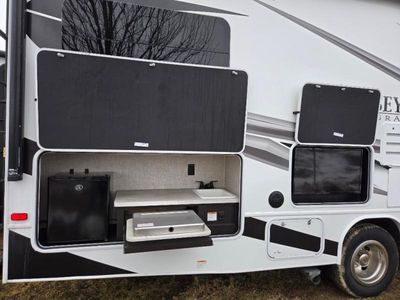 2023 Entegra Coach Odyssey - Photo 5