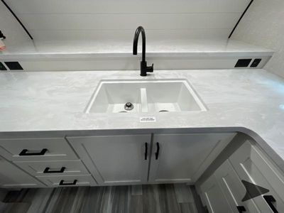 2025 Jayco Jay Flight SLX - Photo 14