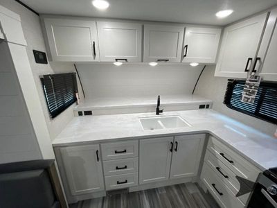 2025 Jayco Jay Flight SLX - Photo 13