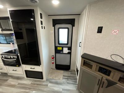 2025 Jayco Jay Flight SLX - Photo 11