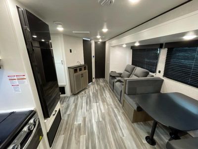 2025 Jayco Jay Flight SLX - Photo 6