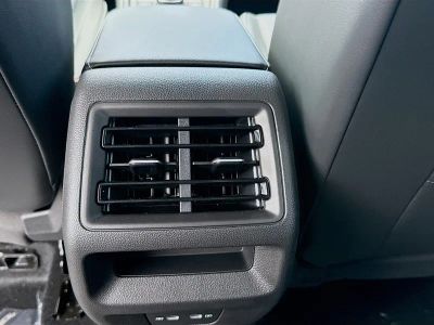 2026 Volkswagen Tiguan — photo 19 view