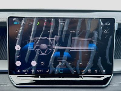 2026 Volkswagen Tiguan — photo 14 view