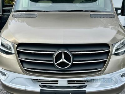 2021 Winnebago Navion - Photo 22