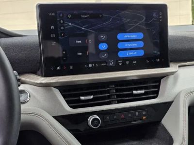 2025 Ford Explorer - Photo 11