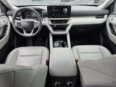 2025 Ford Explorer - Photo 9