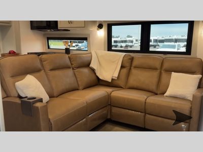 2026 Brinkley Model Z - Photo 11