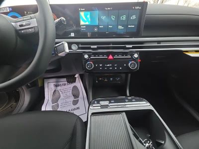 2026 Hyundai Tucson Hybrid - Photo 13