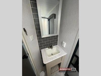 2023 Wildwood 26DBUD — photo 15 view