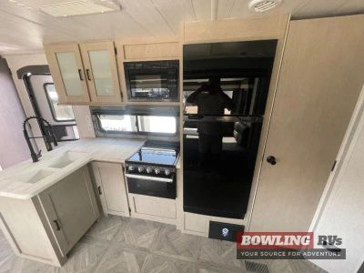 2023 Wildwood 26DBUD — photo 16 view