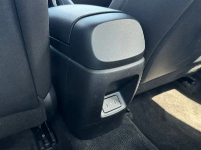2024 Hyundai Elantra - Photo 19