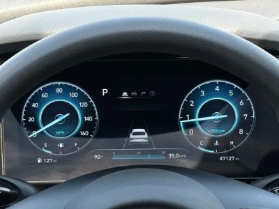 2024 Hyundai Elantra - Photo 22