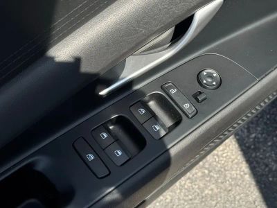 2024 Hyundai Elantra - Photo 13