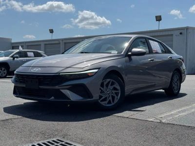 2024 Hyundai Elantra - Photo 6