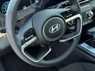 2024 Hyundai Elantra - Photo 15