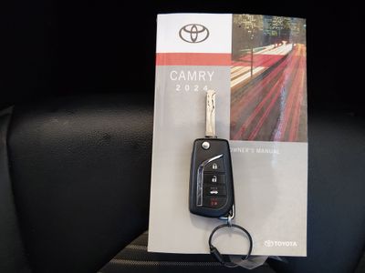 2024 Toyota Camry - Photo 15