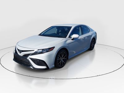2024 Toyota Camry - Photo 3