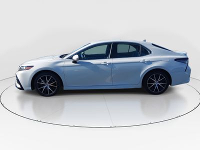 2024 Toyota Camry - Photo 4