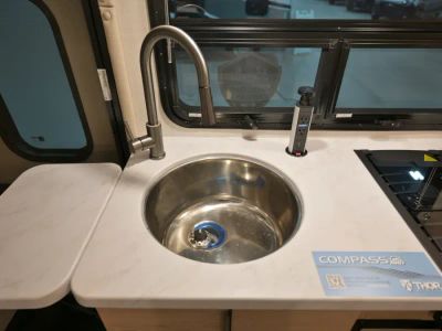 2027 Thor Motor Coach COMPASS AWD — photo 9 view