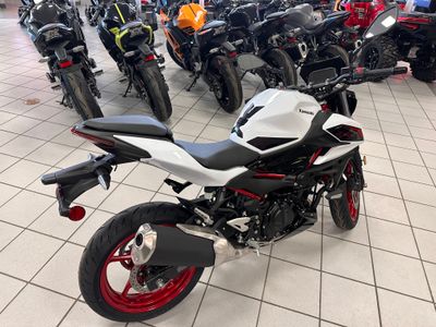 2026 Kawasaki Z500 SE ABS - Photo 4