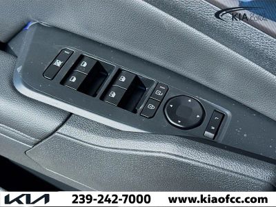 2026 Kia Sportage — photo 21 view