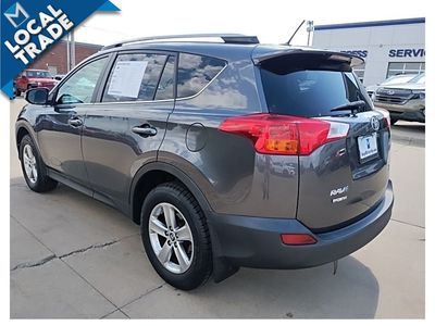2015 Toyota RAV4 - Photo 9