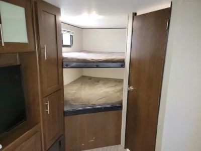 2018 Forest River Acadia — photo 17 view