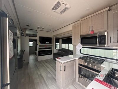 2026 Grand Design Influence - Photo 4