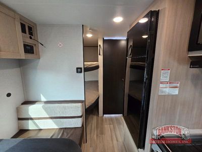 2026 Prowler 2600BH - Photo 15