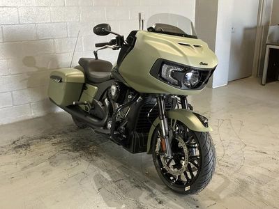 2025 Indian Motorcycle Challenger Dark Horse 112 Moss Green Smoke - Photo 2