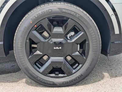 2027 Kia Telluride Hybrid — photo 11 view