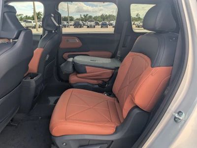 2027 Kia Telluride Hybrid — photo 16 view