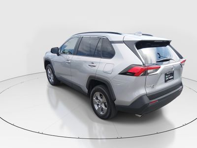 2025 Toyota RAV4 - Photo 5
