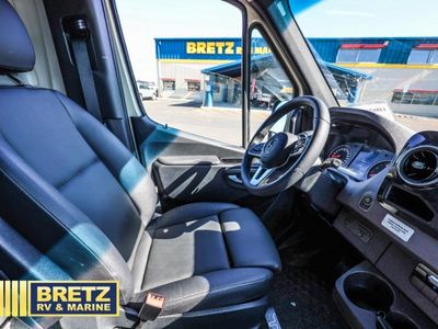 2026 Tiffin Motorhomes GH1 - Photo 11