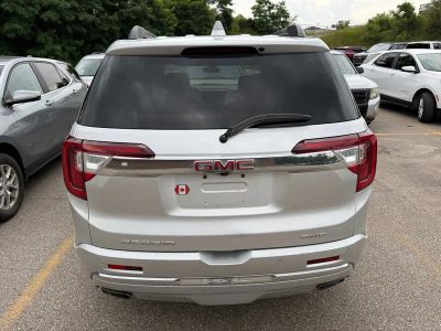 2020 GMC Acadia — rear three-quarter view