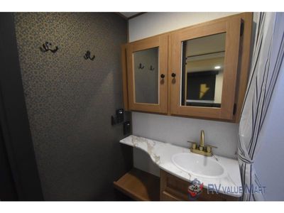 2026 Coachmen RV Apex Ultra-Lite - Photo 31