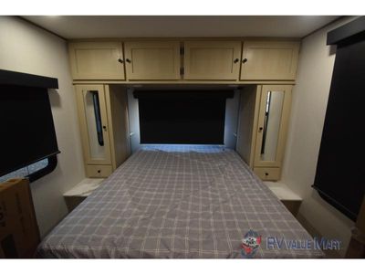 2026 Coachmen RV Apex Ultra-Lite - Photo 32