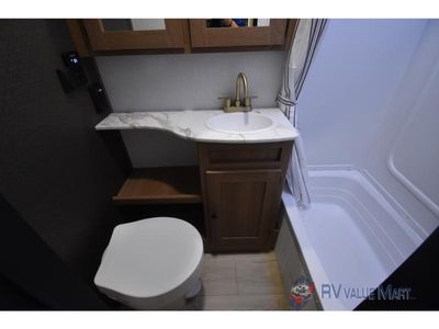 2026 Coachmen RV Apex Ultra-Lite - Photo 29