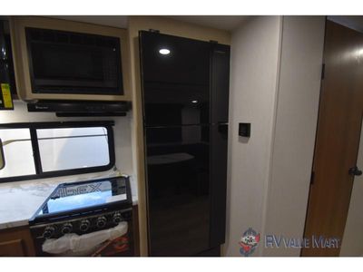 2026 Coachmen RV Apex Ultra-Lite - Photo 12
