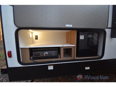 2026 Coachmen RV Apex Ultra-Lite - Photo 35
